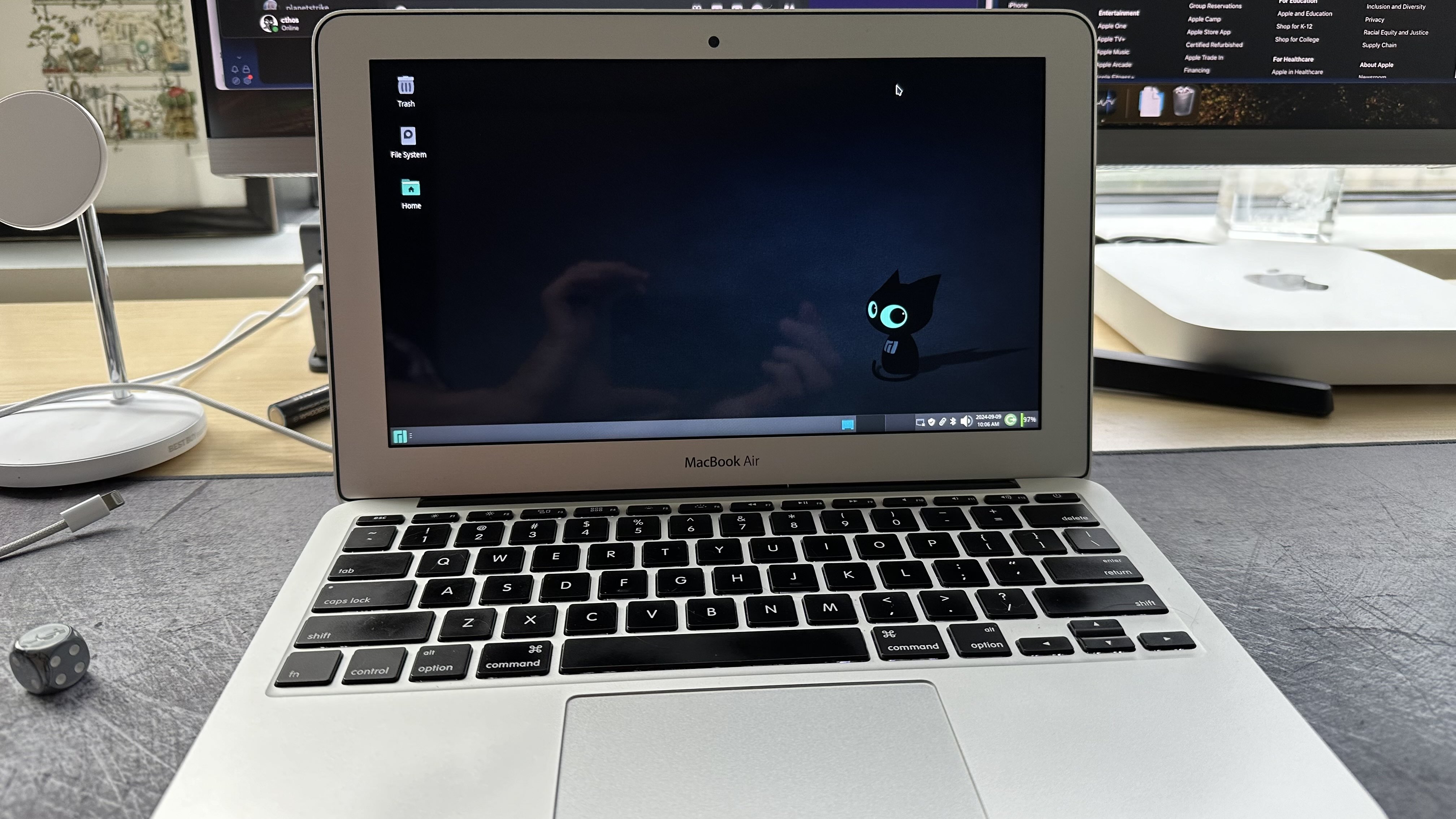 Manjaro on a MBA 11