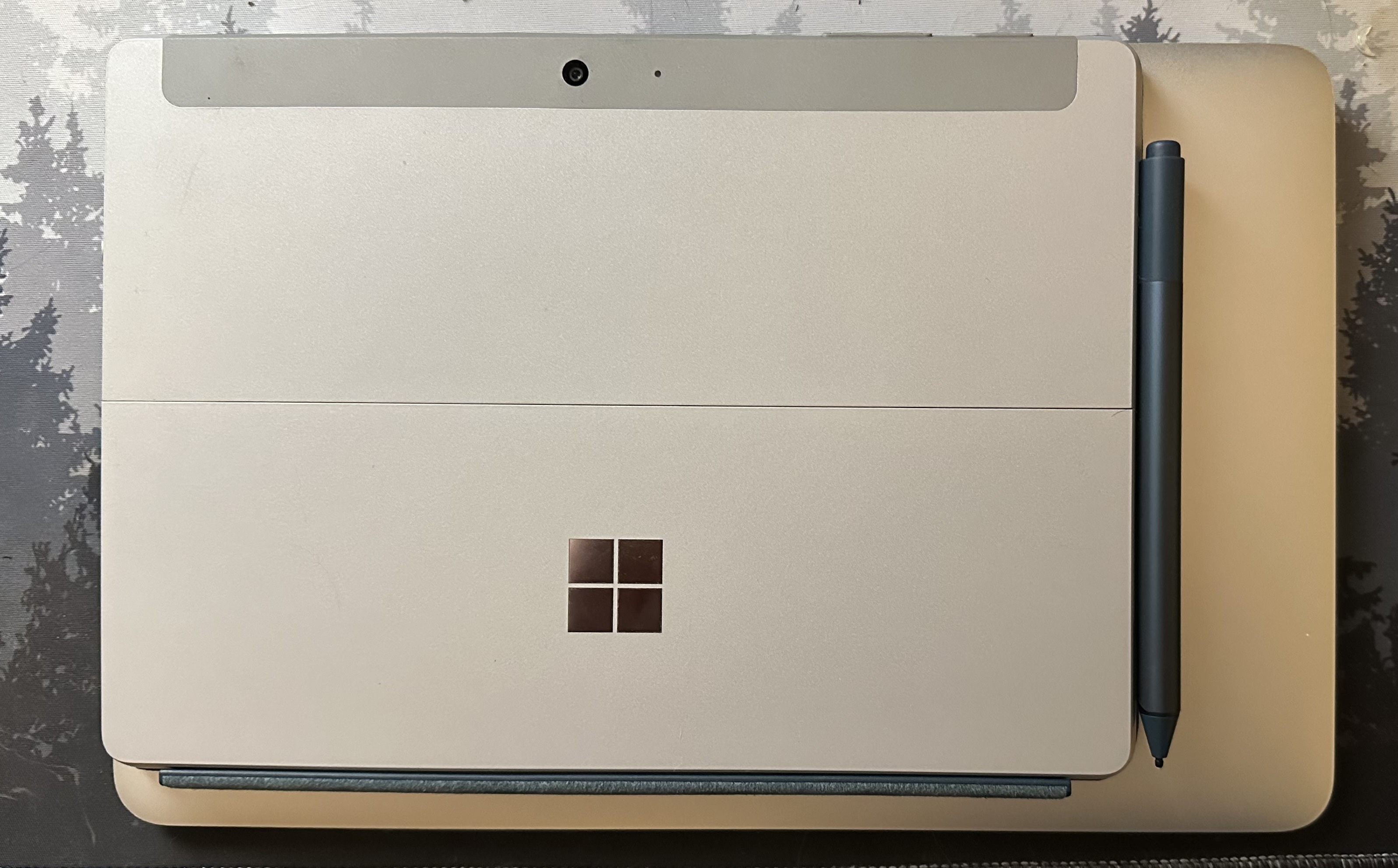 Surface Go 1